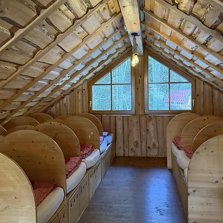 Hébergement de vacances Schwarzwald Blockhaus - Sauna - Kamin - Mit Bettwaesche Und Handtuecher *